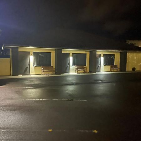 Kauri Court Motel Palmerston North Exterior foto