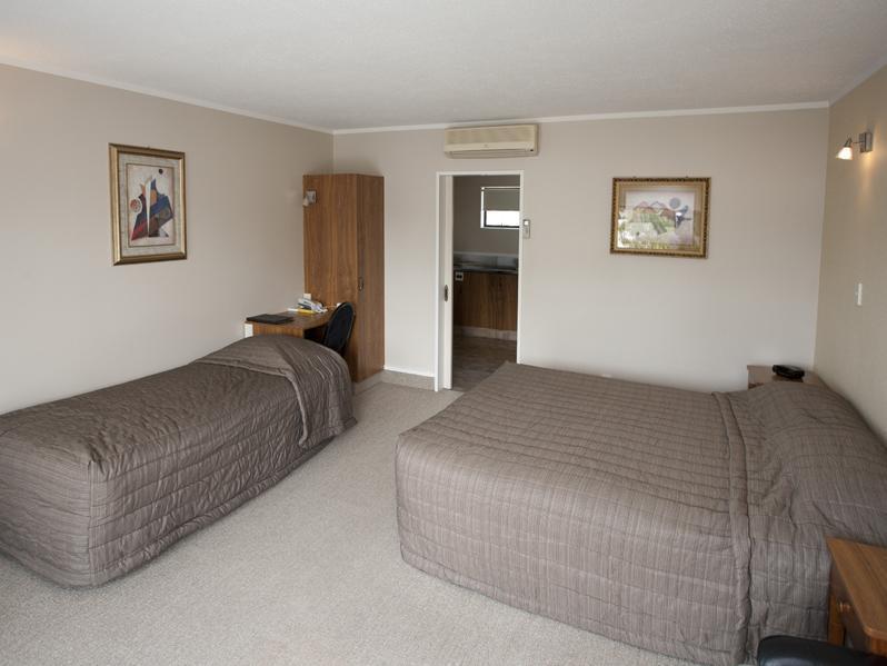 Kauri Court Motel Palmerston North Exterior foto